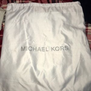 nude Michael Kors Jet Set purse